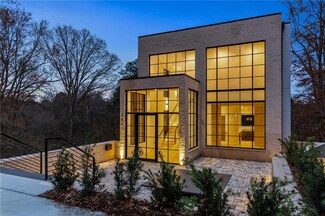 247 Huntington Rd NE, Atlanta, GA 30309