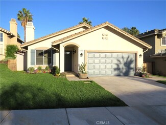 3430 Fern Hollow Dr, Corona, CA 92881