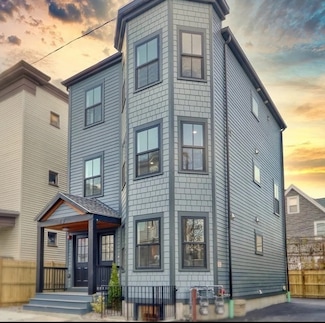 12 Cawfield St Unit 2, Boston, MA 02125