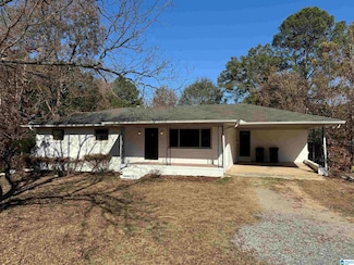 6345 Warrior Rd, Bessemer, AL 35203