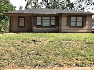 2218 W College St, Shreveport, LA 71103
