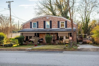 206 Boyd St, Chase City, VA 23924