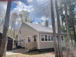 17007 Nevins Lake Dr, Shingleton, MI 49884