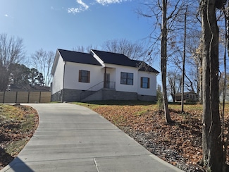 313 Dreamland Dr, Greenbrier, TN 37073