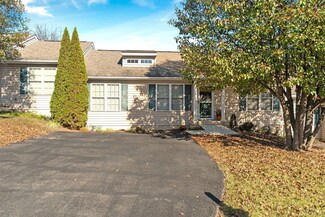 82 Villa Ct, Troutville, VA 24175