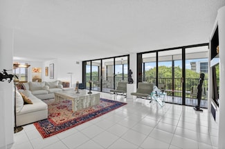 20090 Boca Dr W Unit 354, Boca Raton, FL 33434