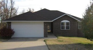 325 E Lakeview Dr, Walnut Grove, MO 65770