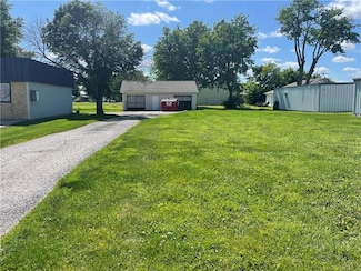 209 N 2nd St, Odessa, MO 64076