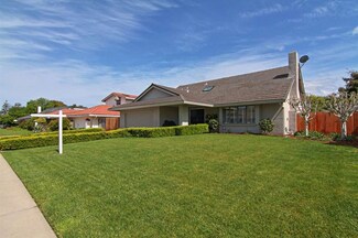 22294 Davenrich St, Salinas, CA 93908