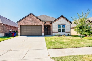 531 Overlook Dr, Royse City, TX 75189