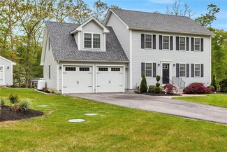 2 Grist Mill Ct, Greene, RI 02827