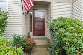 100 Dudley Ave Unit D20, Old Saybrook, CT 06475