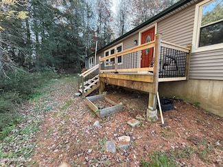 194 Canaan Southfield Rd, Southfield, MA 01259