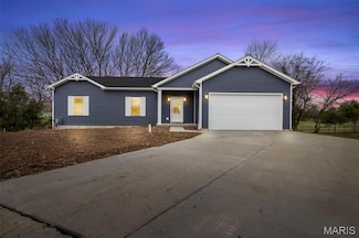 4 Dogwood Ct, Jonesburg, MO 63351