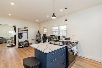 222 W State St, Colfax, IA 50054