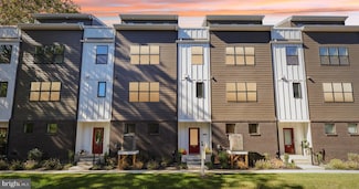 952 Riverplace Dr, Conshohocken, PA 19428