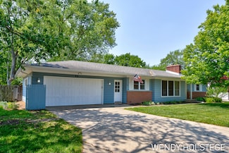 44 Winterhalder Dr, Zeeland, MI 49464