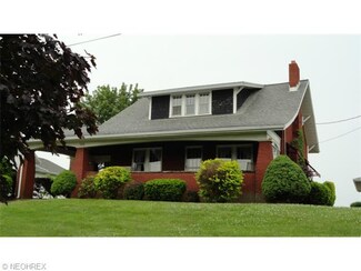 1212 Cherry Ridge Dr SW, Sugarcreek, OH 44681