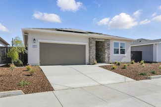 8561 Caselman Rd, Sacramento, CA 95828