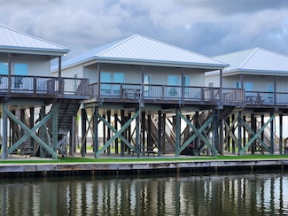136 Ao Rappelet Rd Unit C, Golden Meadow, LA 70357
