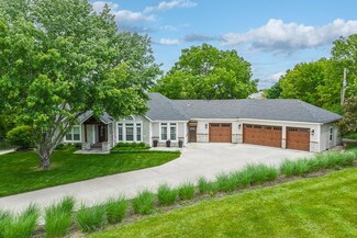 7905 Monticello Rd, Lenexa, KS 66227