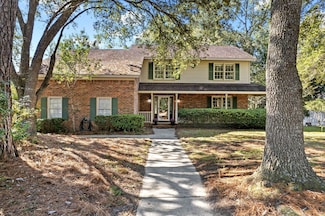 17 Plantation Cir, Summerville, SC 29485