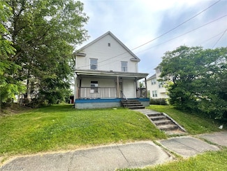 1736 3rd St NE, Canton, OH 44704