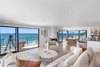 31423 S Coast Hwy Unit Penthouse 1, Laguna Beach, CA 92651