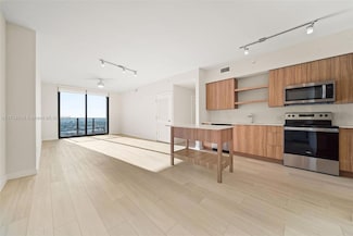 555 NE 8th St Unit 1308, Fort Lauderdale, FL 33304