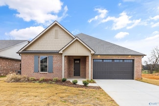 21766 Hemlock Dr, Athens, AL 35613