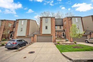 6936 W Fitzwater Rd Unit 51, Brecksville, OH 44141