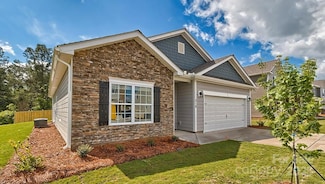 1376 Secrest Commons Dr, Monroe, NC 28112