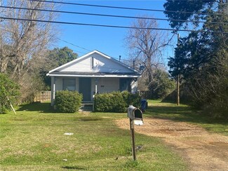 1710 Williams Ave, Natchitoches, LA 71457