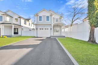 639 Jennings Ave, West Hempstead, NY 11552