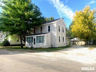 303 S Washington St, Abingdon, IL 61410