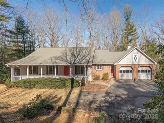 305 Claremont Dr, Flat Rock, NC 28731