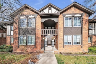 29123 Wellington Rd E Unit 19, Southfield, MI 48034