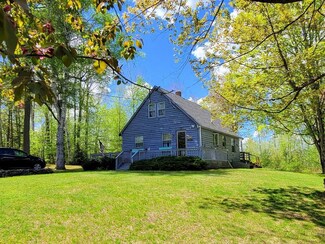 100 Sunset Ave, Wilton, ME 04294