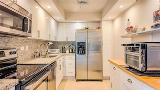 20355 NE 34th Ct Unit 325, Aventura, FL 33180