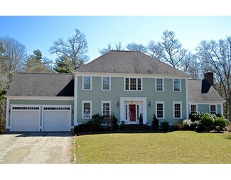 28 Olde Sheepfield Rd, Marion, MA 02738