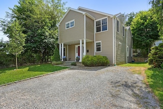 59 Hillside Ave, New Canaan, CT 06840