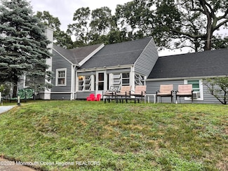 232 Jerome Ave, Oakhurst, NJ 07755