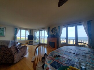 11 Lucy Ave, Pelham, NH 03076