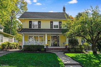 8 Kendal Ave, Maplewood, NJ 07040