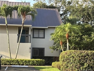 5152 SE Club Way Unit 104, Stuart, FL 34997