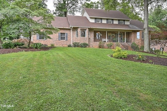1239 Olde Oaks Dr, Johnson City, TN 37615