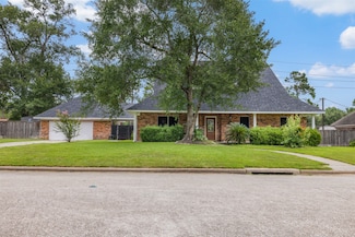 24418 Okehampton Dr, Tomball, TX 77375