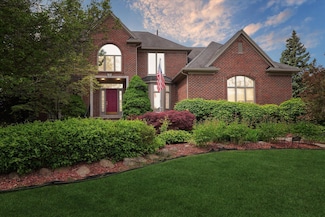 12427 Howland Park Dr, Plymouth, MI 48170