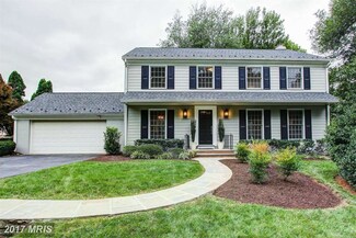 6720 Newbold Dr, Bethesda, MD 20817