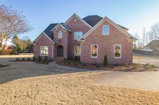 28 Crownpointe Cove, Jackson, TN 38305